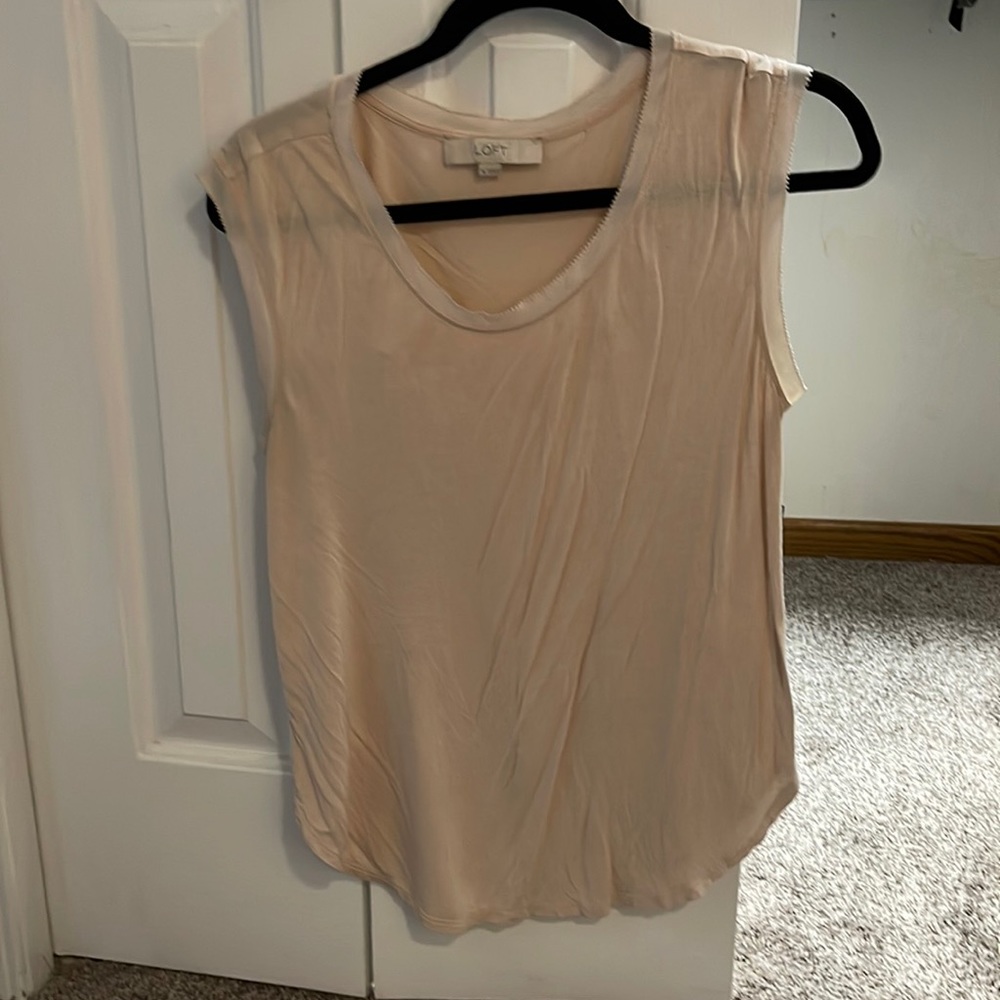 Blush lofts top medium sleeveless